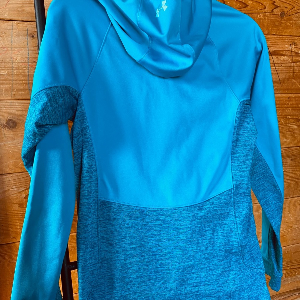 Under armour zip up size small